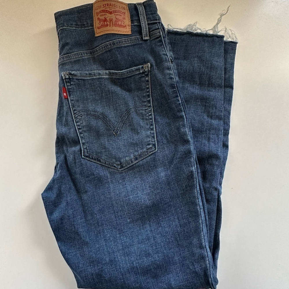 Levis Skinny Jeans Size 29